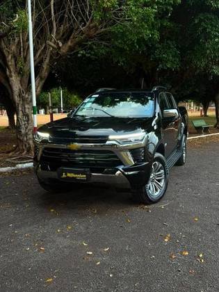 CHEVROLET S10 2.8 16V TURBO DIESEL HIGH COUNTRY CD 4X4 AUTOMÁTICO CHEVROLET S10 2.8 16V TURBO DIESEL HIGH COUNTRY CD 4X4 AUTOMÁTICO
